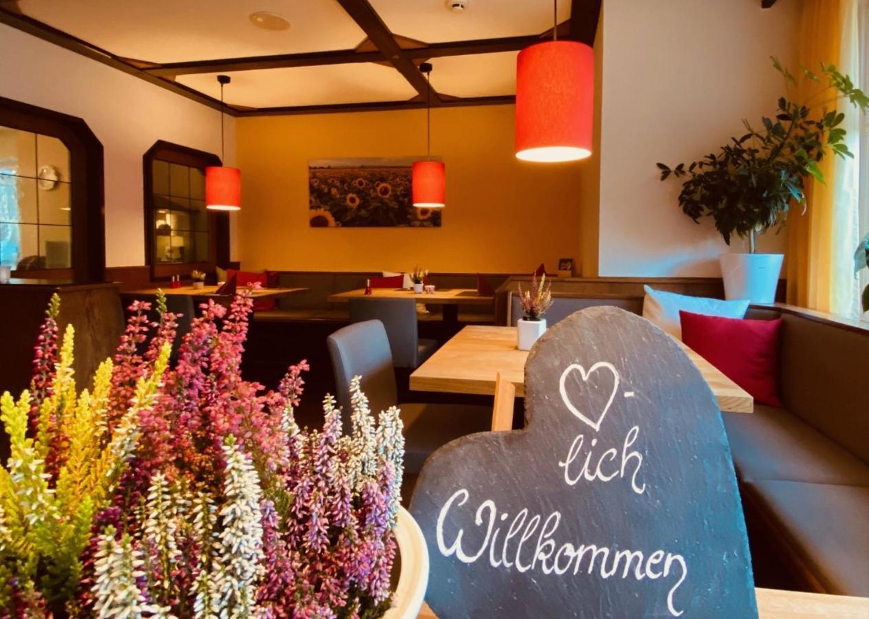 באד בוונסן Hotel Sonnenhuegel מראה חיצוני תמונה