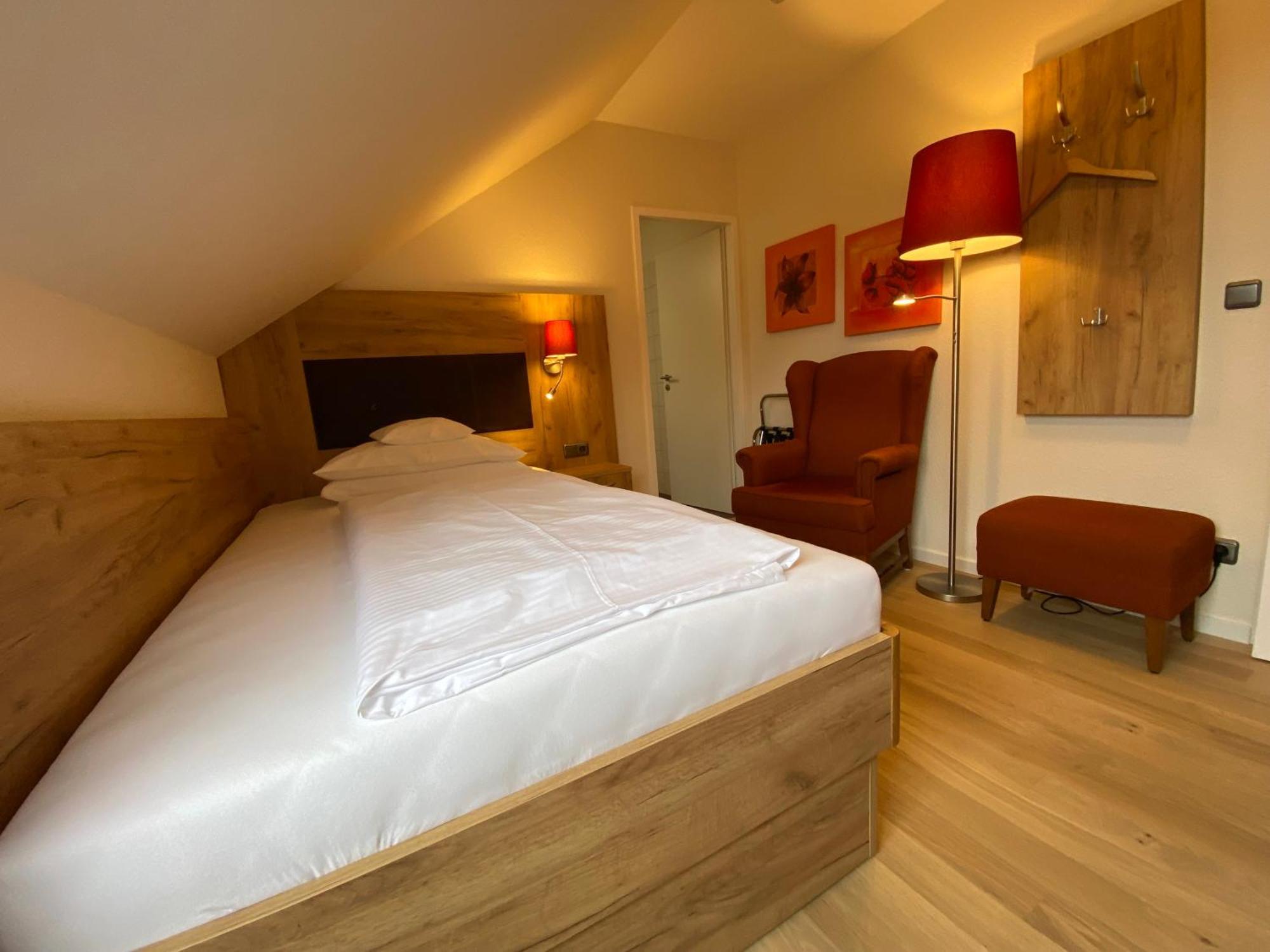 באד בוונסן Hotel Sonnenhuegel מראה חיצוני תמונה